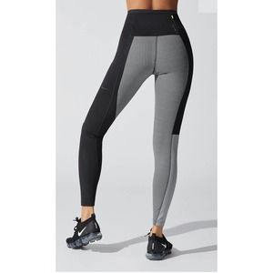 nike run tech pack knit tight